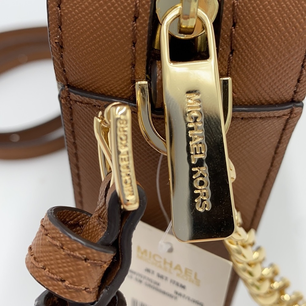 MICHAEL KORS LARGE EW CROSSBODY NAT/ LUGGAGE - Picture 14 of 16